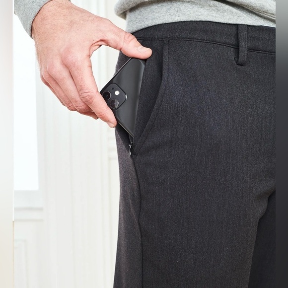 Quince Charcoal Ultra-Stretch 24/7 Smart Chinos 30W - Picture 2 of 12